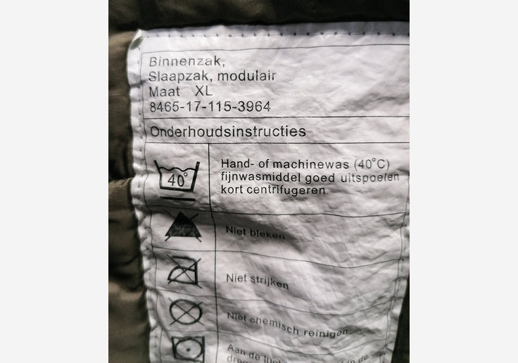 Laden Sie das Bild in Galerie -Viewer, {Tropen-Schlafsack aus NL-Armee-Beständen inkl. Moskitoschutz Oliv-SOTA Outdoor
