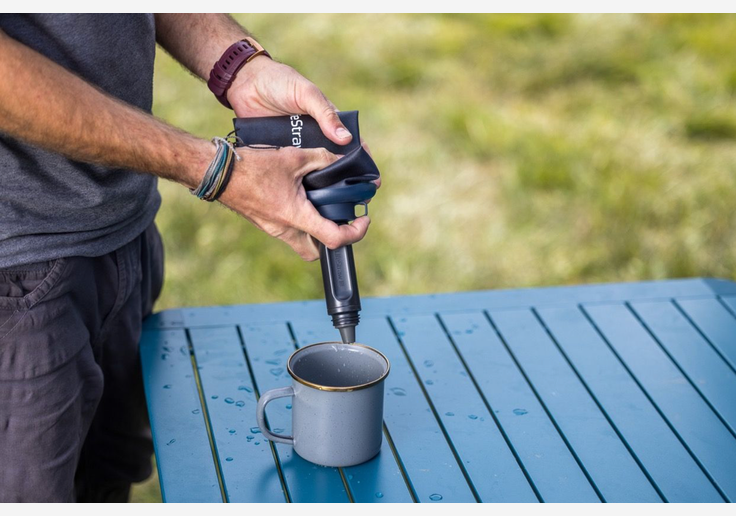 Load image into Gallery viewer, LifeStraw Outdoor-Wasserfilter &quot;Peak Squeeze Bottle&quot; Ultraleicht 1 L-SOTA Outdoor
