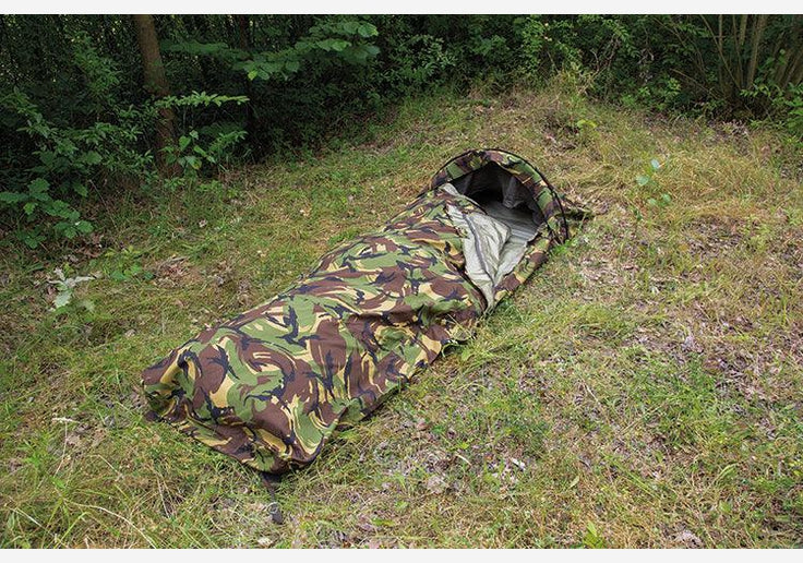 Load image into Gallery viewer, Niederländische Armee Biwaksack DPM-Tarn Goretex Original aus Armee-Beständen-SOTA Outdoor

