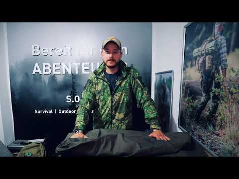 Load and play video in Gallery viewer, Biwaksack Bundeswehr Carinthia Goretex-Video-2
